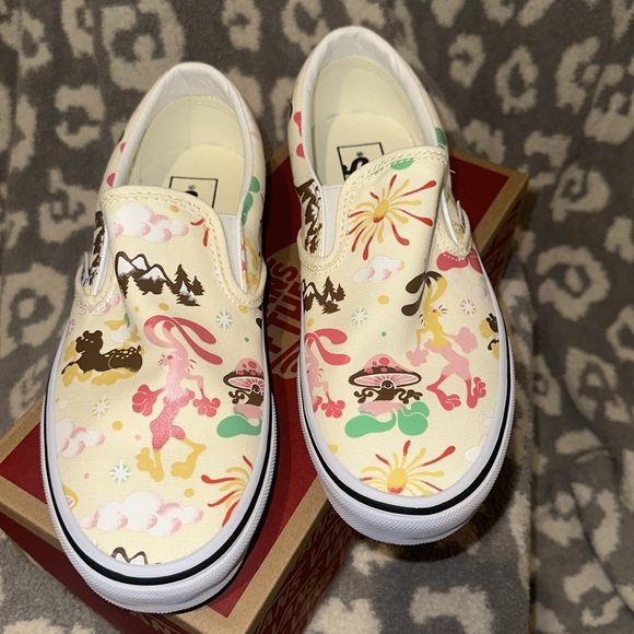 Vans Classic Slip-On Sneakers 👟in Get Outdoors/Classic White New 🆕 Never Worn - Picture 15 of 17